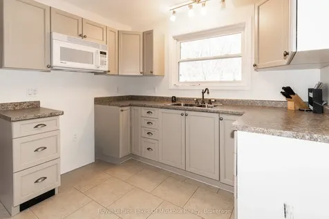3511 Brunel Road Lake Of Bays ON P0B 1A0