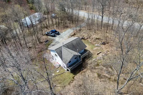 3511 Brunel Road Lake Of Bays ON P0B 1A0