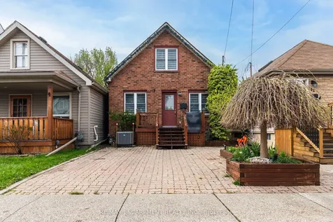 14 Cambridge Avenue Hamilton ON L8H 1T5