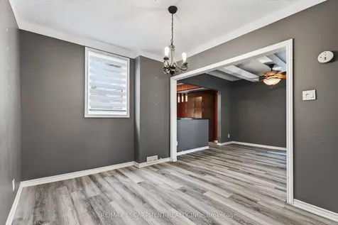 14 Cambridge Avenue Hamilton ON L8H 1T5