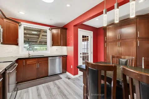 14 Cambridge Avenue Hamilton ON L8H 1T5
