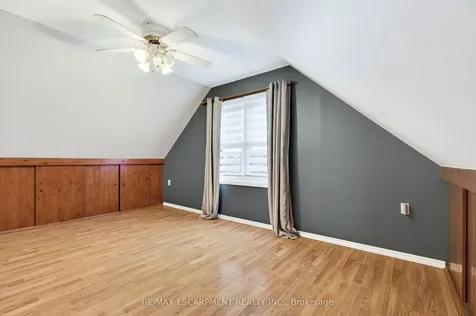 14 Cambridge Avenue Hamilton ON L8H 1T5