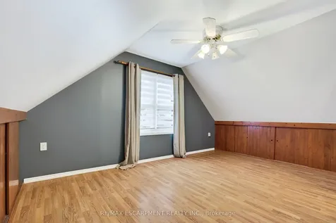14 Cambridge Avenue Hamilton ON L8H 1T5