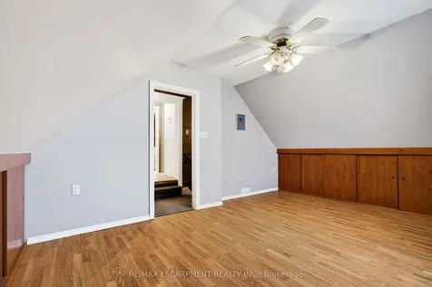 14 Cambridge Avenue Hamilton ON L8H 1T5