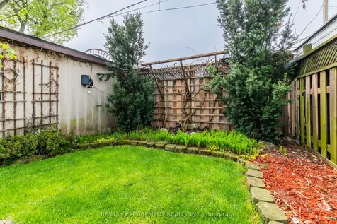 14 Cambridge Avenue Hamilton ON L8H 1T5