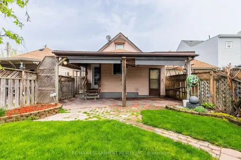 14 Cambridge Avenue Hamilton ON L8H 1T5
