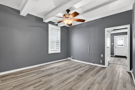 14 Cambridge Avenue Hamilton ON L8H 1T5