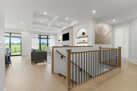 637 Buffalo Road Fort Erie ON L2A 5G7