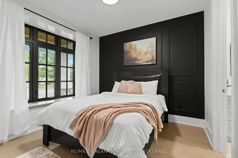 637 Buffalo Road Fort Erie ON L2A 5G7