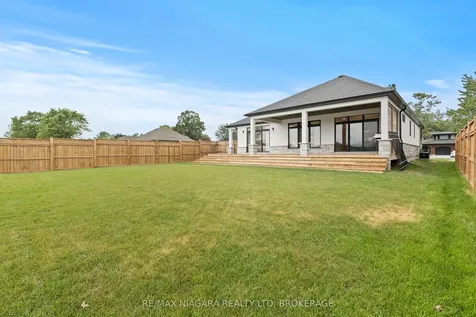 637 Buffalo Road Fort Erie ON L2A 5G7