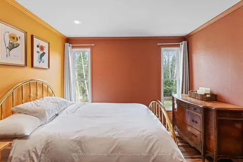 1591 Irondale Road Highlands East ON K0M 1X0