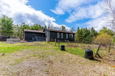 1591 Irondale Road Highlands East ON K0M 1X0