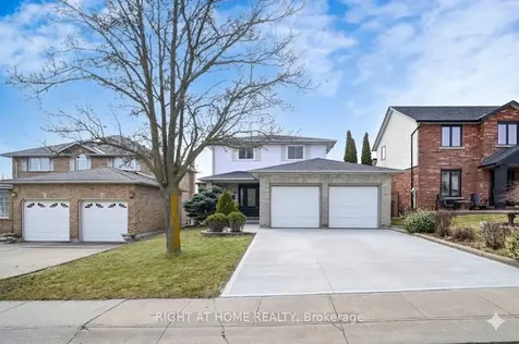62 Como Place Hamilton ON L9B 1Y4