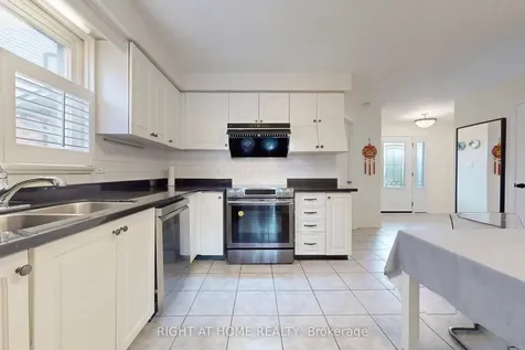 62 Como Place Hamilton ON L9B 1Y4