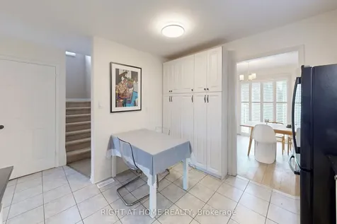 62 Como Place Hamilton ON L9B 1Y4