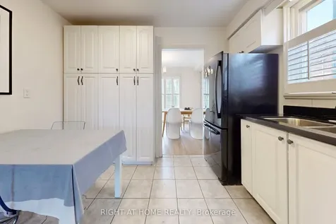 62 Como Place Hamilton ON L9B 1Y4