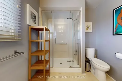 62 Como Place Hamilton ON L9B 1Y4
