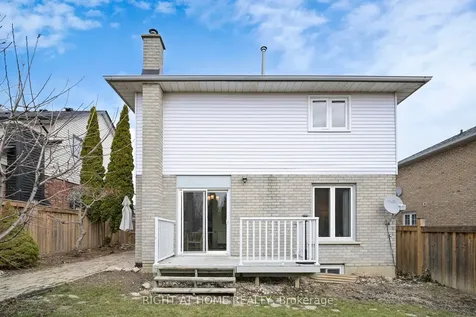 62 Como Place Hamilton ON L9B 1Y4
