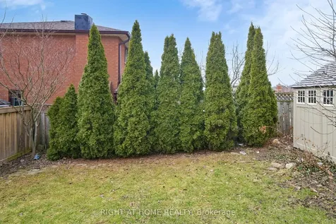 62 Como Place Hamilton ON L9B 1Y4