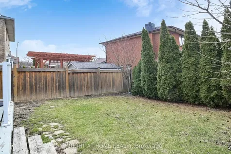 62 Como Place Hamilton ON L9B 1Y4