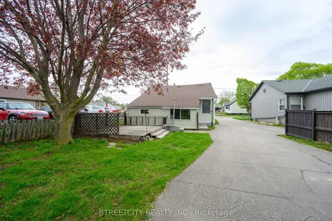 384 Brock Street N Brantford ON N3S 5Y7