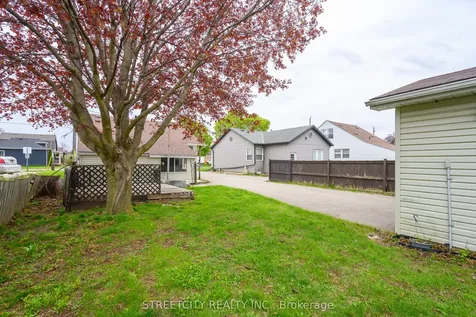 384 Brock Street N Brantford ON N3S 5Y7