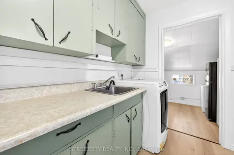 384 Brock Street N Brantford ON N3S 5Y7