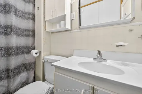 384 Brock Street N Brantford ON N3S 5Y7