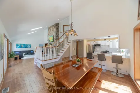 10441 Pinetree Drive Lambton Shores ON N0M 1T0