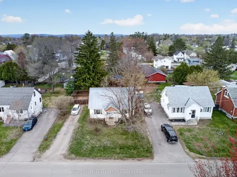 587 Roy Street W Laurentian Valley ON K8A 6R6