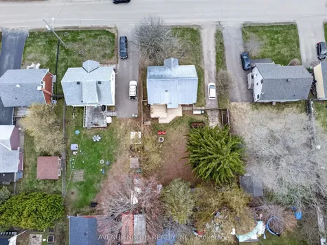 587 Roy Street W Laurentian Valley ON K8A 6R6