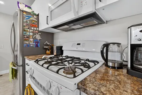 587 Roy Street W Laurentian Valley ON K8A 6R6