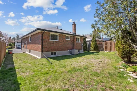 13 Gearin Street Quinte West ON K8V 3Y2