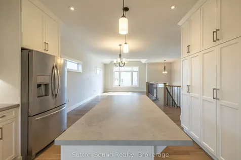 368 5th Ave A Avenue W Owen Sound ON N4K 6S7