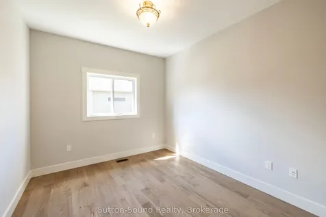 368 5th Ave A Avenue W Owen Sound ON N4K 6S7