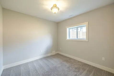 368 5th Ave A Avenue W Owen Sound ON N4K 6S7