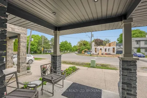 77B Broadway N/a St. Catharines ON L2M 7Y3
