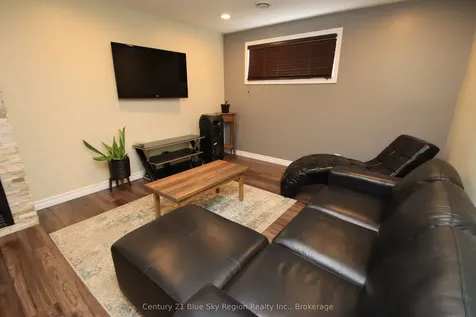 127 Bennett Street North Bay ON P1B 8X5