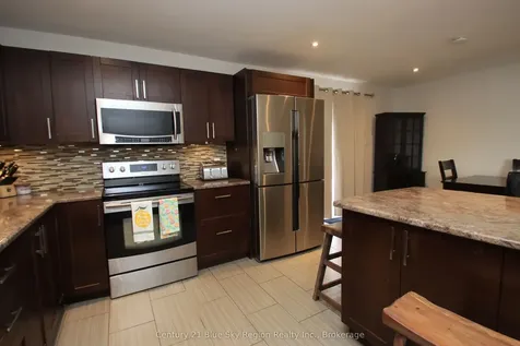 127 Bennett Street North Bay ON P1B 8X5