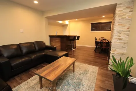 127 Bennett Street North Bay ON P1B 8X5