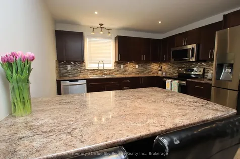 127 Bennett Street North Bay ON P1B 8X5