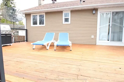 127 Bennett Street North Bay ON P1B 8X5