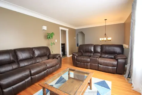 127 Bennett Street North Bay ON P1B 8X5