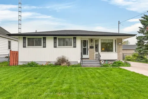8 Woodrow Street N St. Catharines ON L2P 3K1
