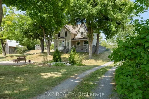 8 Peel Street Stone Mills ON K0K 3G0