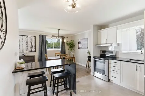 22 Elm Avenue Brockville ON K6V 2M4