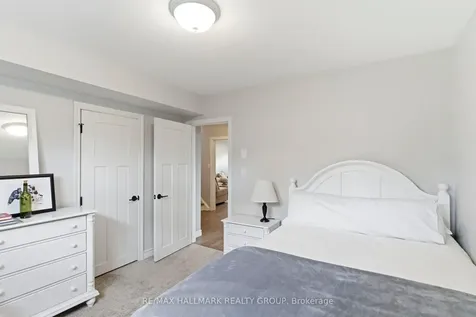 22 Elm Avenue Brockville ON K6V 2M4