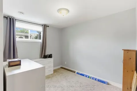 22 Elm Avenue Brockville ON K6V 2M4