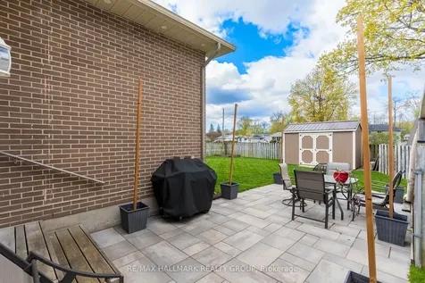 22 Elm Avenue Brockville ON K6V 2M4