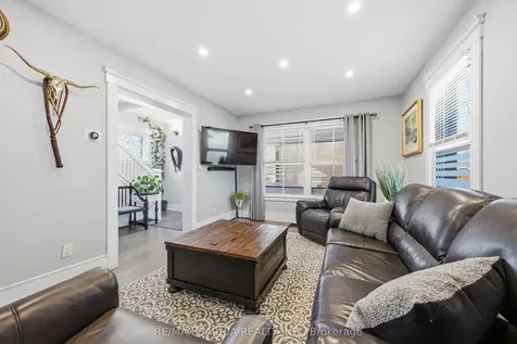 142 Mackenzie Street S Sarnia ON N7T 3J3